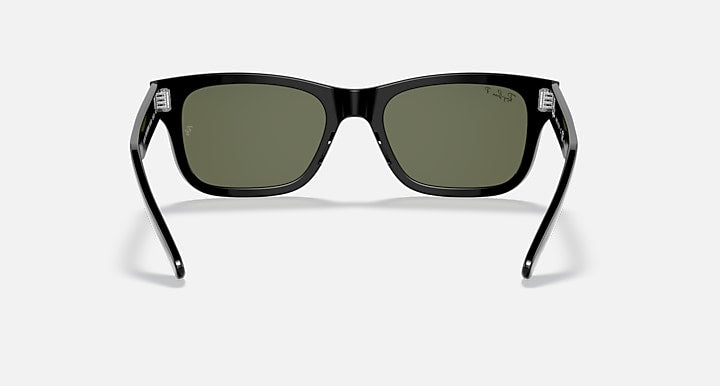 Ray-Ban Mr Burbank RB2283 sunglasses, front view with black frame and green lenses