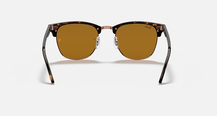 Clubmaster sunglasses front view with Havana tortoise frame and amber lenses