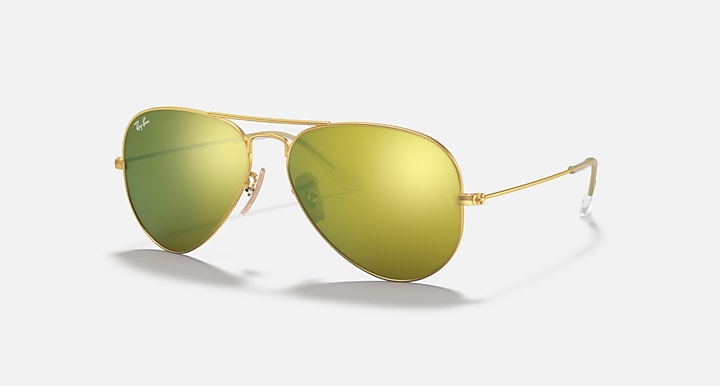 Ray-Ban aviator sunglasses with gold frame and green mirrored lenses