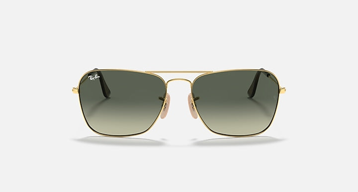Ray-Ban Caravan RB3136 sunglasses front view, gold frame and dark green lenses