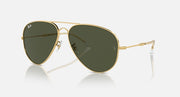 Aviator sunglasses with gold frame and olive green lenses, metal bridge and temples