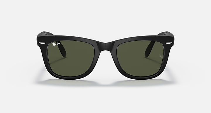 Ray-Ban Folding Wayfarer sunglasses front view with dark frame and green tinted lenses