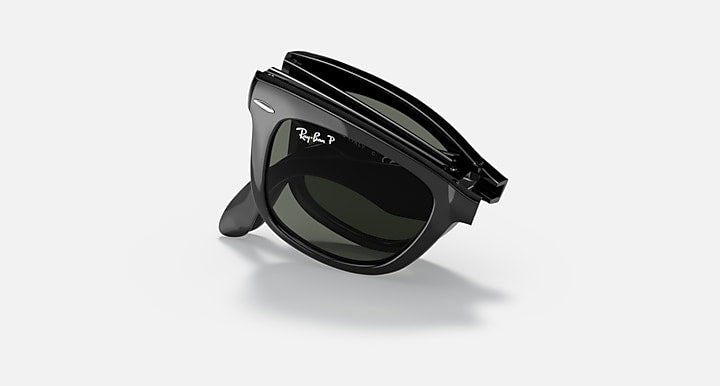 Ray-Ban Folding Wayfarer sunglasses folded hinge with dark frame and green lenses
