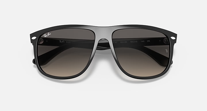 Ray-Ban black sunglasses top-front view with gradient lenses and logo