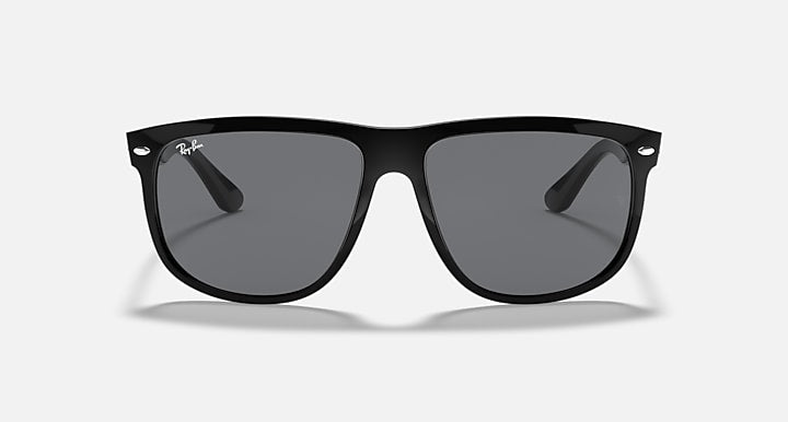Ray-Ban sunglasses with black frame and dark lenses, front view