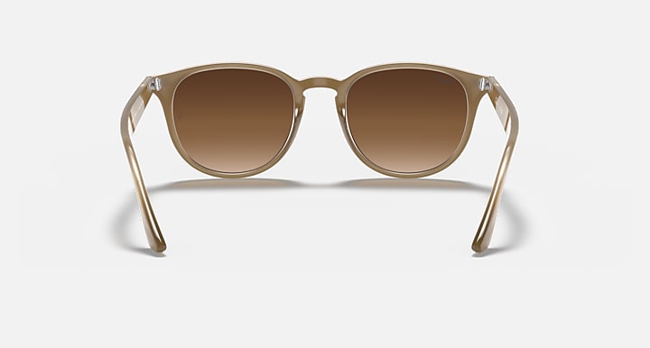 Ray-Ban RB4259 round sunglasses with light havana frame and brown tinted lenses