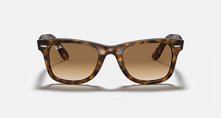 Ray-Ban Wayfarer sunglasses with amber lenses and light Havana frame front view