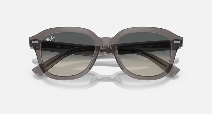 Ray-Ban Erik RB4398 sunglasses with dark lenses and gray frame front