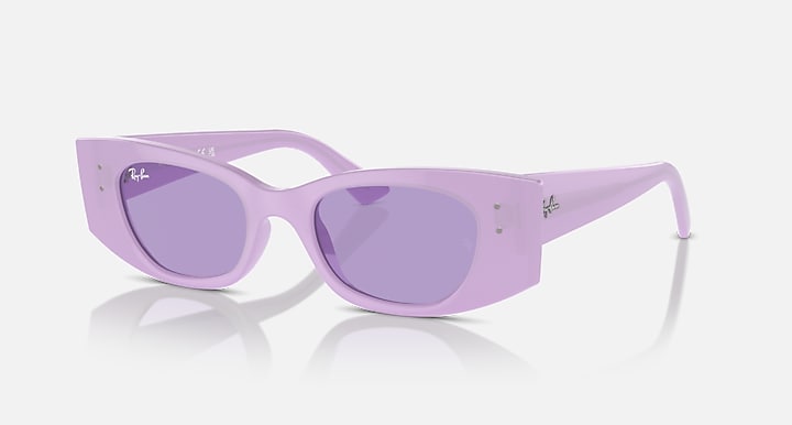 Lilac rectangular sunglasses with purple tinted lenses