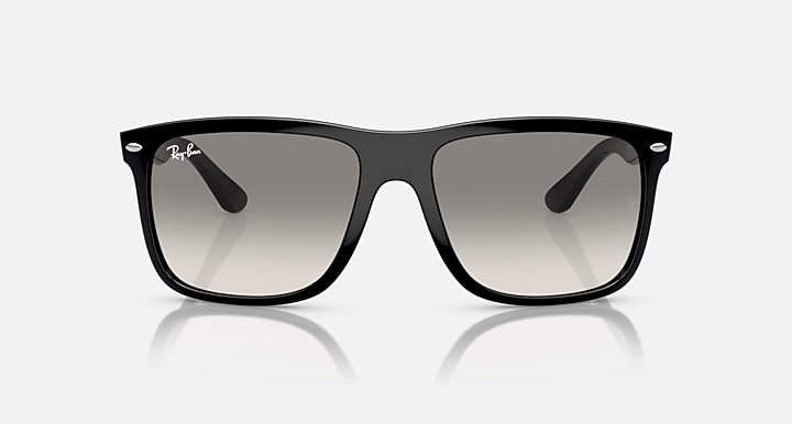 Ray-Ban Boyfriend Two sunglasses with black frame and gray lenses