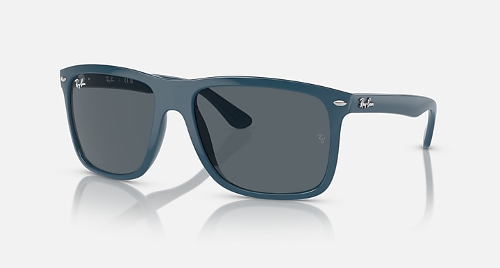 Ray-Ban Boyfriend sunglasses with blue frame and blue tinted lenses