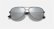Ray-Ban aviator sunglasses with silver frame and gray gradient lenses