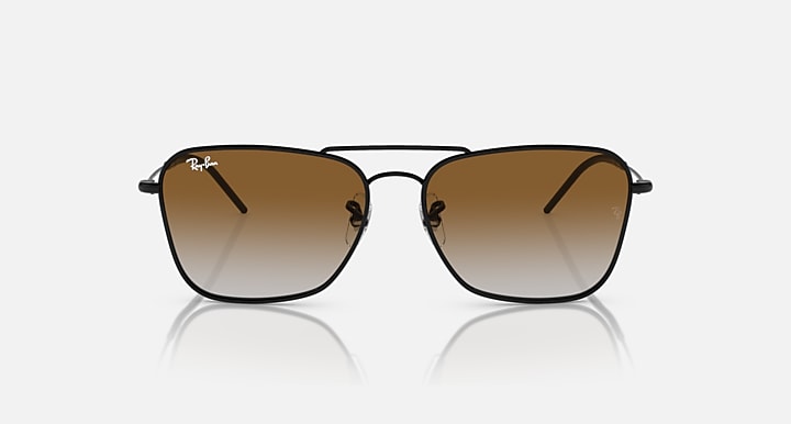Ray-Ban Caravan Reverse sunglasses, dark frame with brown gradient lens pair