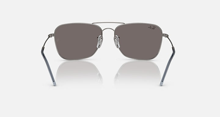 Ray-Ban Caravan Reverse sunglasses with dark frame and dark smoke lenses