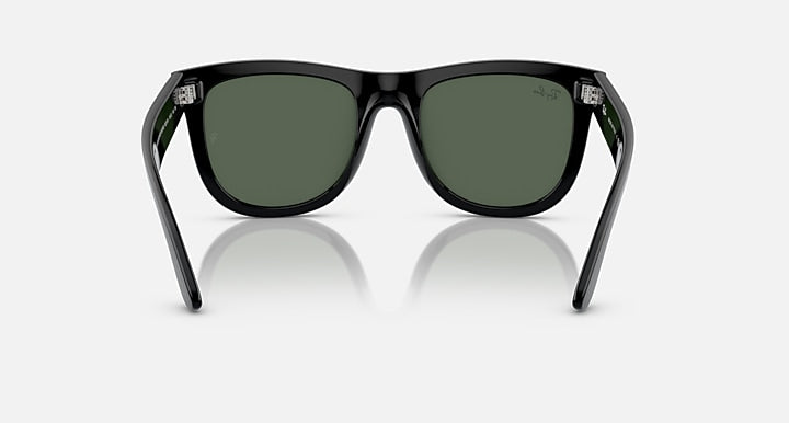 Ray-Ban Wayfarer Reverse sunglasses, black frame with dark green lenses