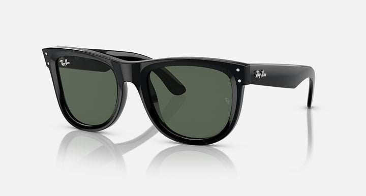 Ray-Ban Wayfarer Reverse sunglasses, dark green lenses, black frame, front view