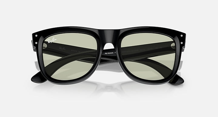 Ray-Ban Wayfarer Reverse sunglasses, green lenses, black frame, slightly raised angle