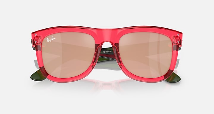 Ray-Ban Wayfarer Reverse sunglasses, red frame, light brown tinted lenses, angled front