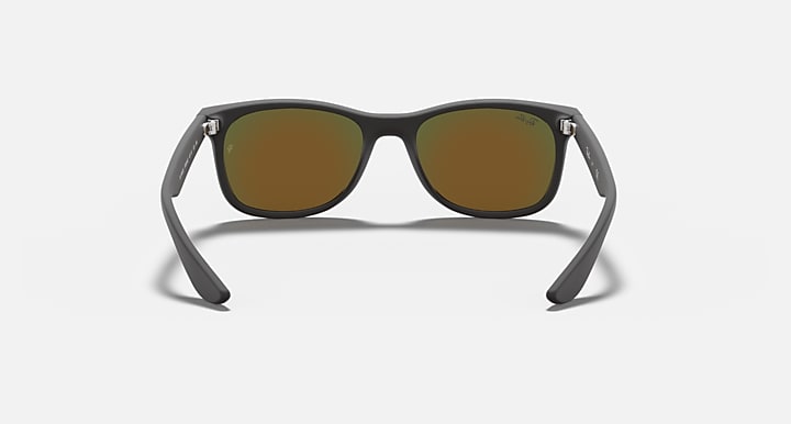Ray-Ban Junior wayfarer sunglasses, dark frame with brown-tinted lenses, front view