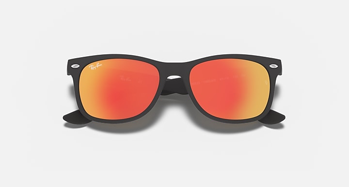 Ray-Ban Junior wayfarer sunglasses, black frame with red mirrored lenses, front view