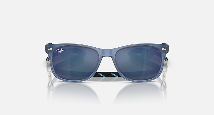 Ray-Ban junior wayfarer sunglasses with blue frames and blue-tinted lenses, front view