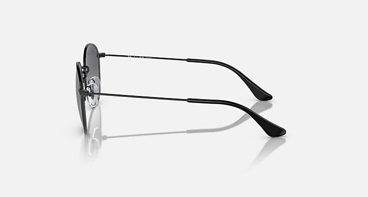 Ray-Ban Junior round sunglasses, black frame, dark gray lenses, side profile