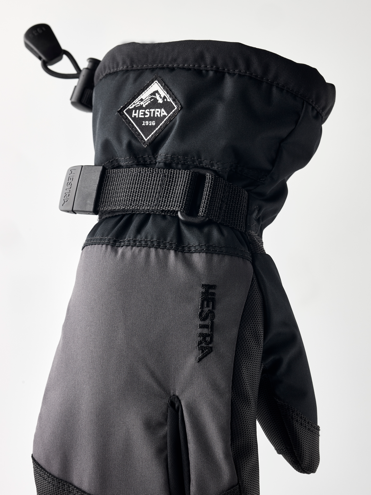 Hestra Gauntlet CZone Jr 3-finger gloves in dark grey/black, webbed palm panel