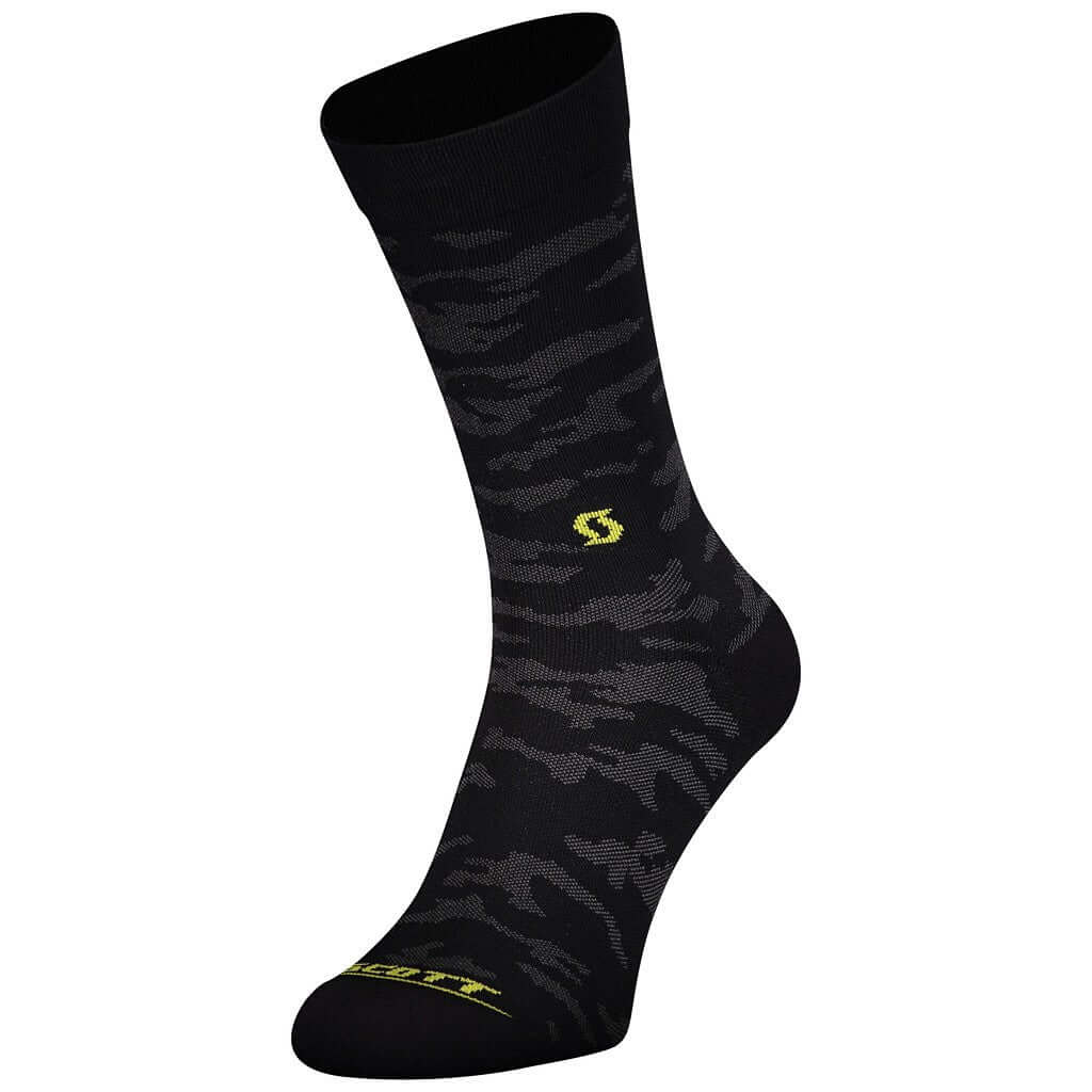 Black camouflage crew socks with neon sulphur yellow S logo at ankle