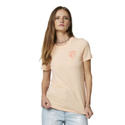 Light pink women’s short-sleeve T-shirt with crew neck and small chest fox graphic