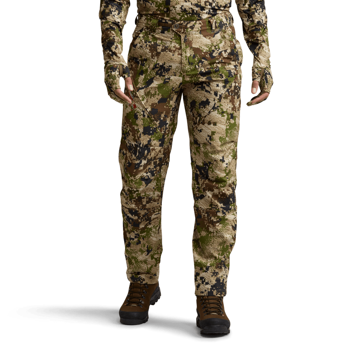 Men’s camo hunting pants, front view with belt loops and cargo pockets