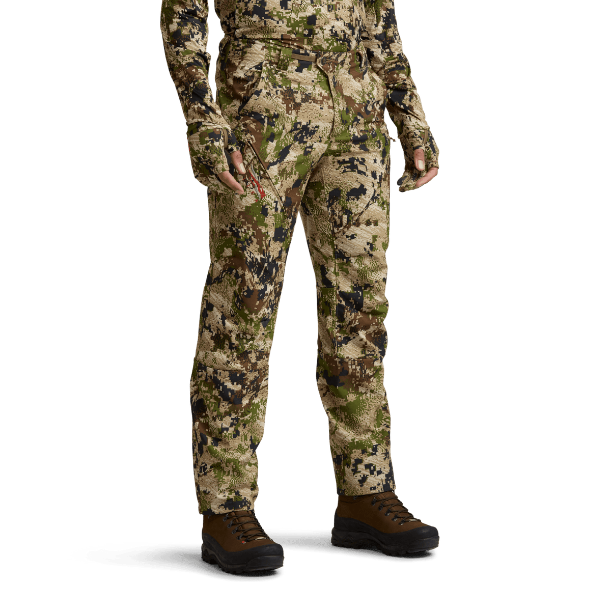 Men’s camo hunting pants, side view with reinforced knees and ankle cuffs