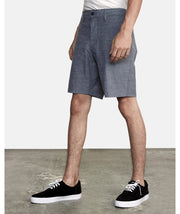 Men's hybrid solid shorts, blue with belt loops and front slash pockets