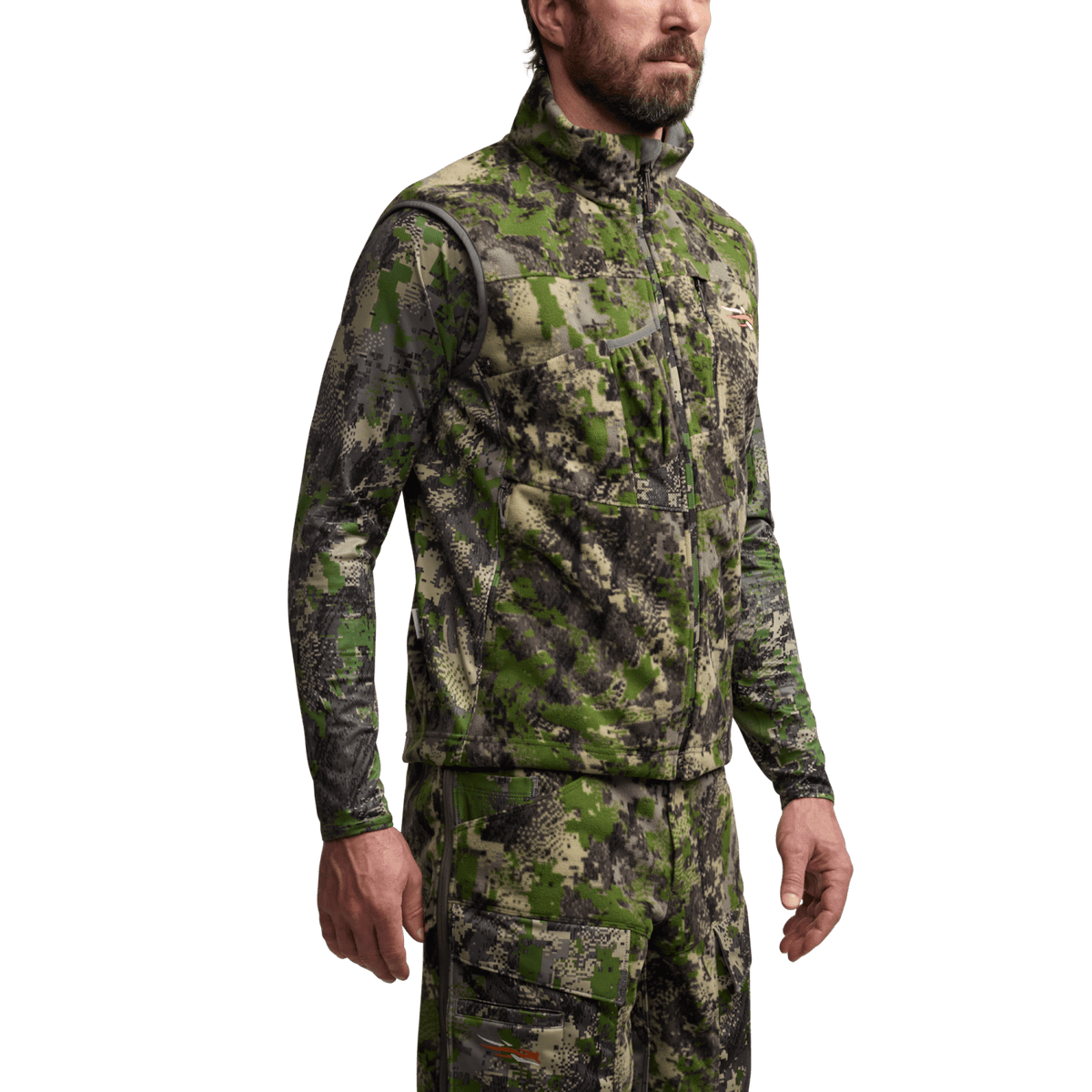 Camouflage hunting vest with full-zip front and high collar, long sleeves underneath