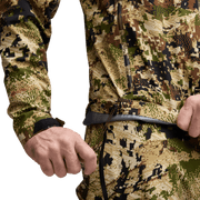 Camouflage jacket sleeve with elastic cuff and front zipper with pull tab