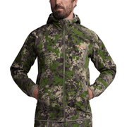 Fleece hooded jacket in green and brown camouflage, full-zip with stand collar