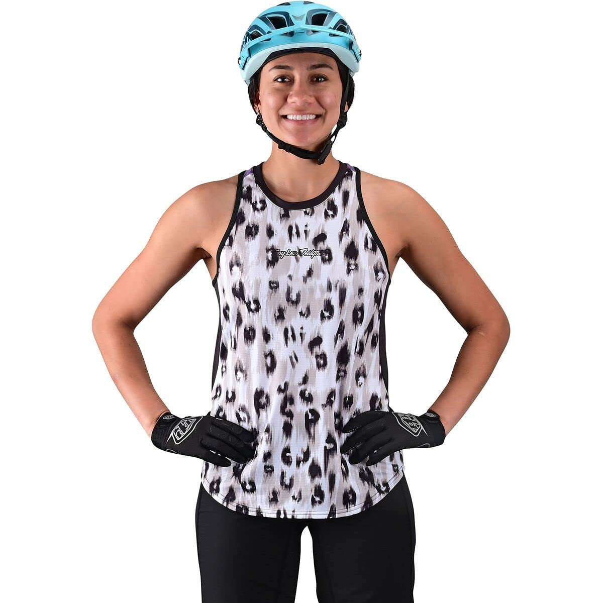 Women’s luxe tank top with white and black leopard print, sleeveless crew neck