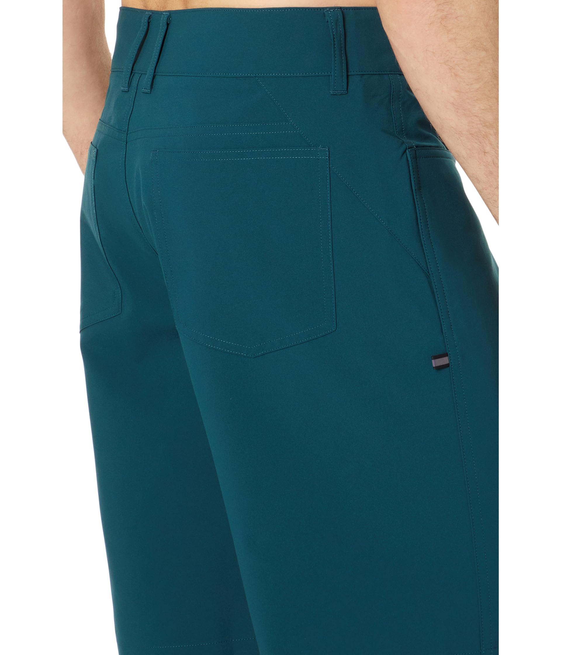 Oakley Baseline Hybrid 21 2.0 Shorts - image 5