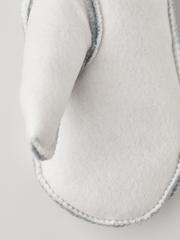 Hestra Heli Ski Jr. mitten liners, off-white with gray-stitched cuff edge