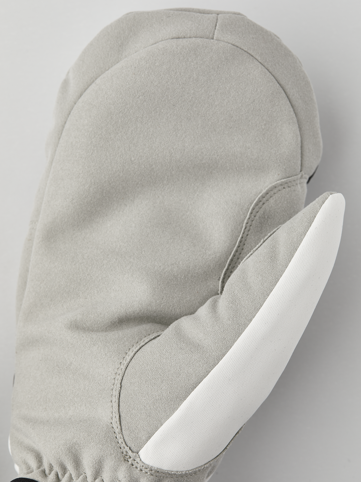 Hestra comfort tracker mittens in light gray with off-white inner palm panel