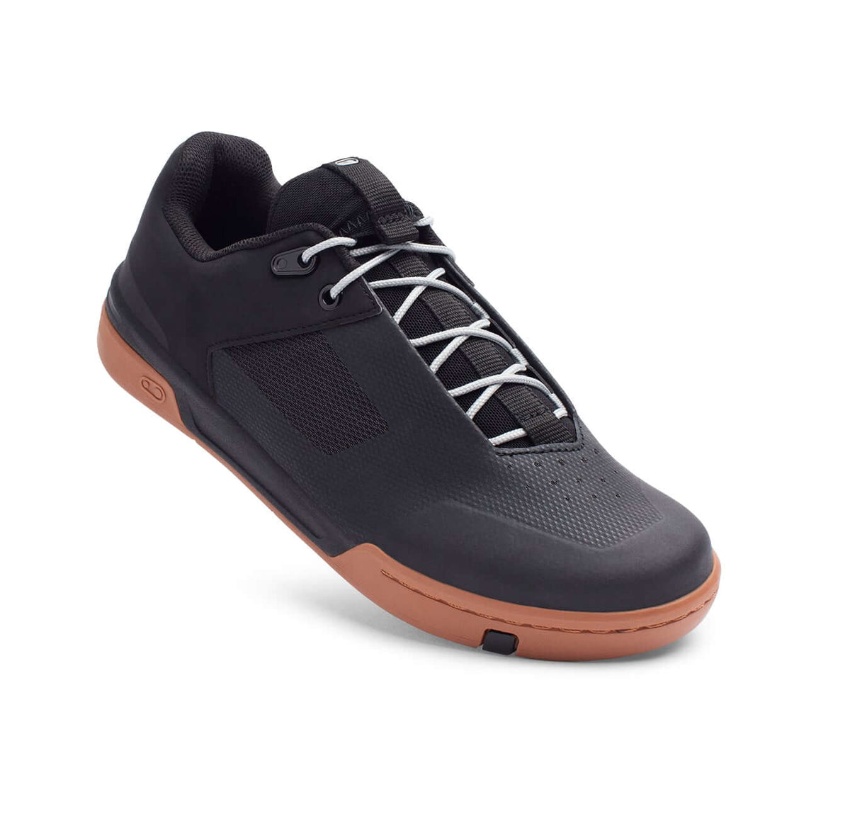 Mountain bike shoes, black synthetic upper with lace-up, gum outsole