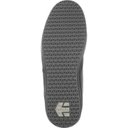 Etnies Semenuk Pro MTB shoe outsole with textured triangular tread pattern